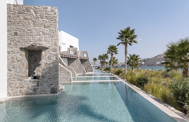 AEONIC MYKONOS