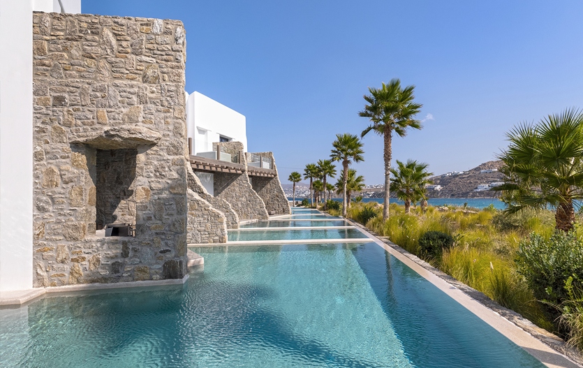 AEONIC MYKONOS